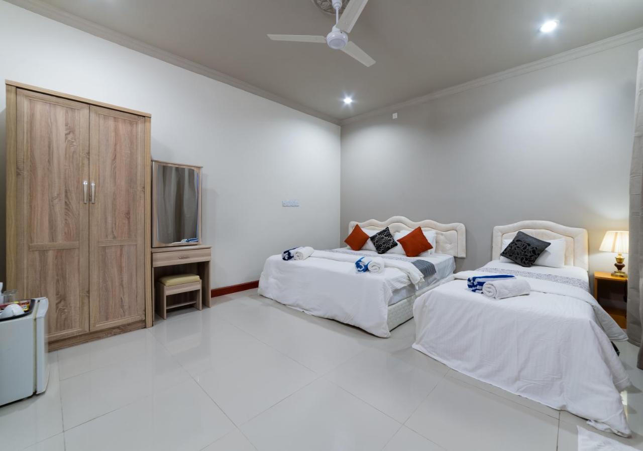 Starry Night At Ukulhas Otel Dış mekan fotoğraf